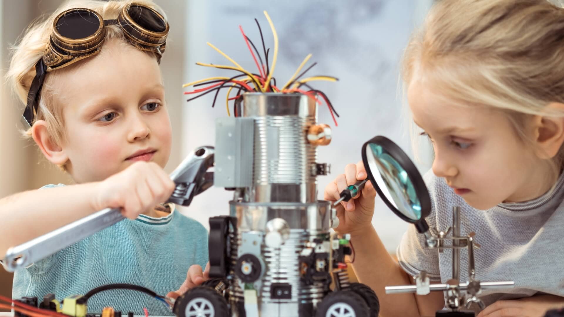 Descubre las claves de la innovación aplicada a la docencia de la mano del Máster en Innovación Educativa de UNIR.