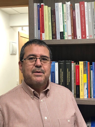 Aldo Marcelo Cáceres Roldán, Docente UNIR