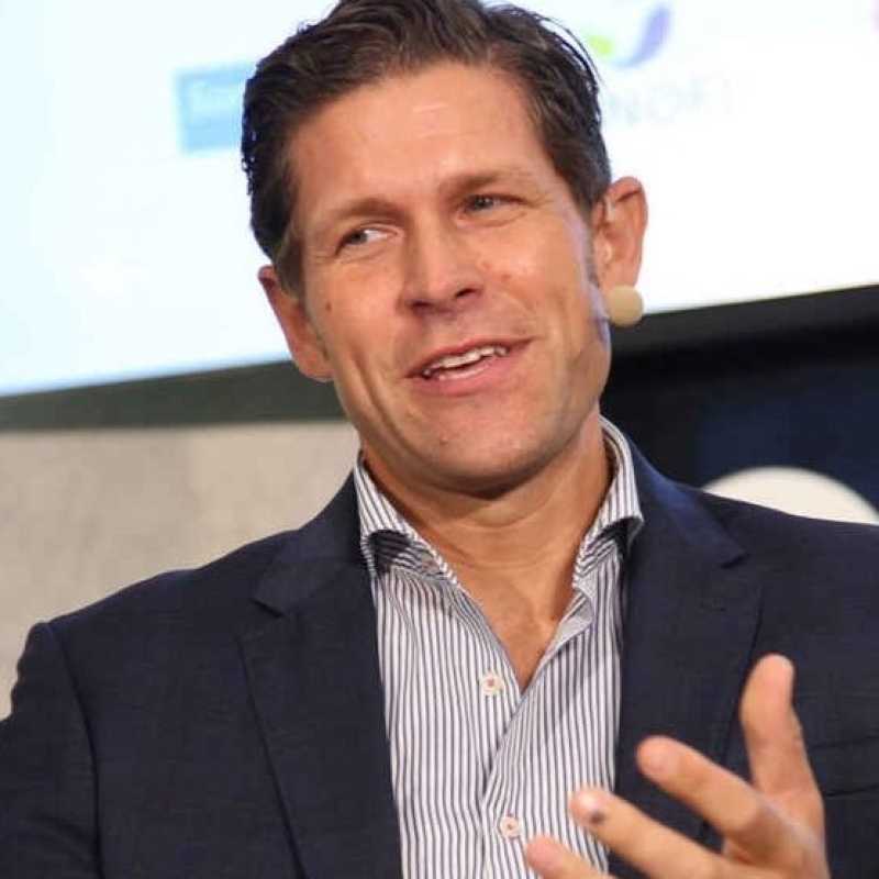 Alexander Paruschke, Docente UNIR