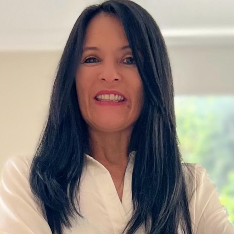 Carolina Alexandra García Saltos, Experta asociada