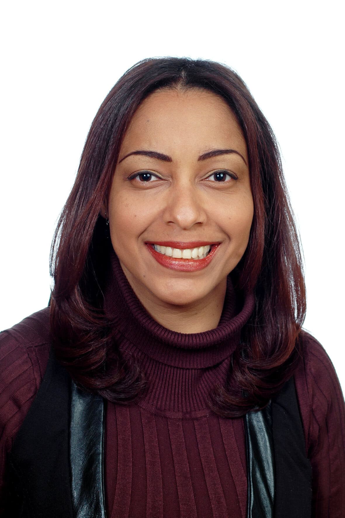 Cinthia De Oleo Moreta, Docente UNIR