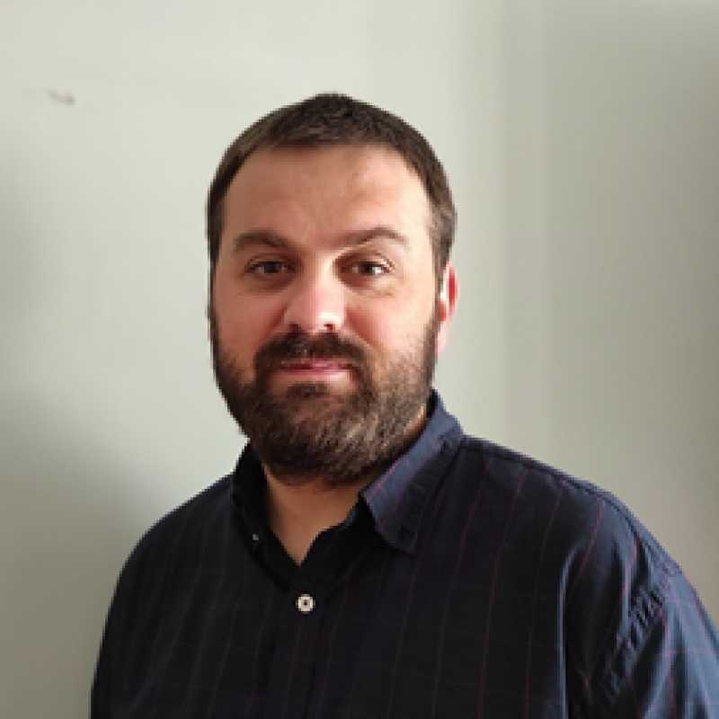 Luis Dubarbie Fernández, Docente UNIR
