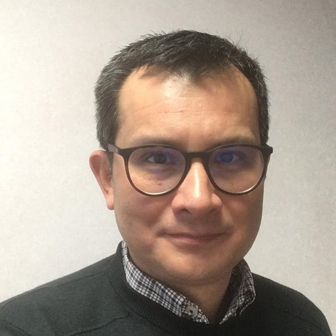 Luis Vivanco Sierralta, Director académico