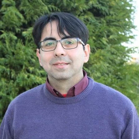 Roberto Moreno García, Experto asociado